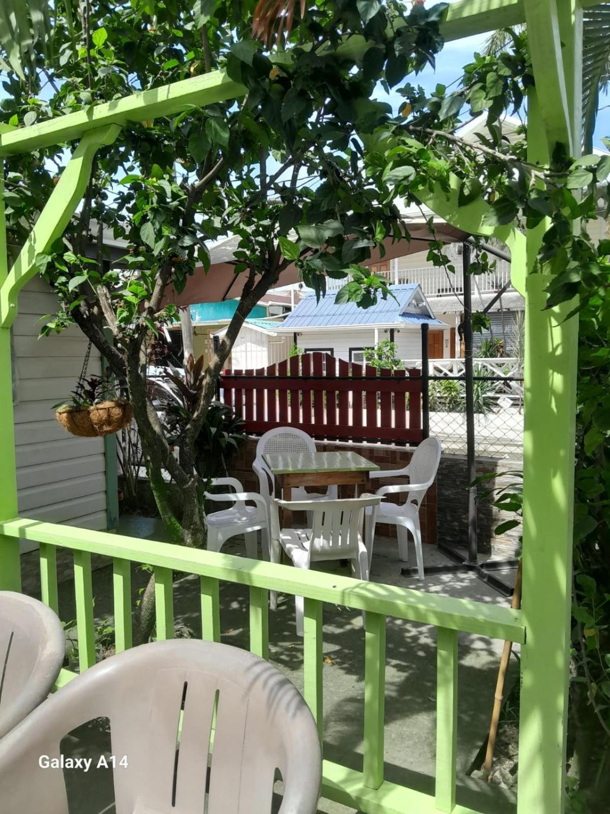 Hostal Hansi 보카스 타운 외부 사진